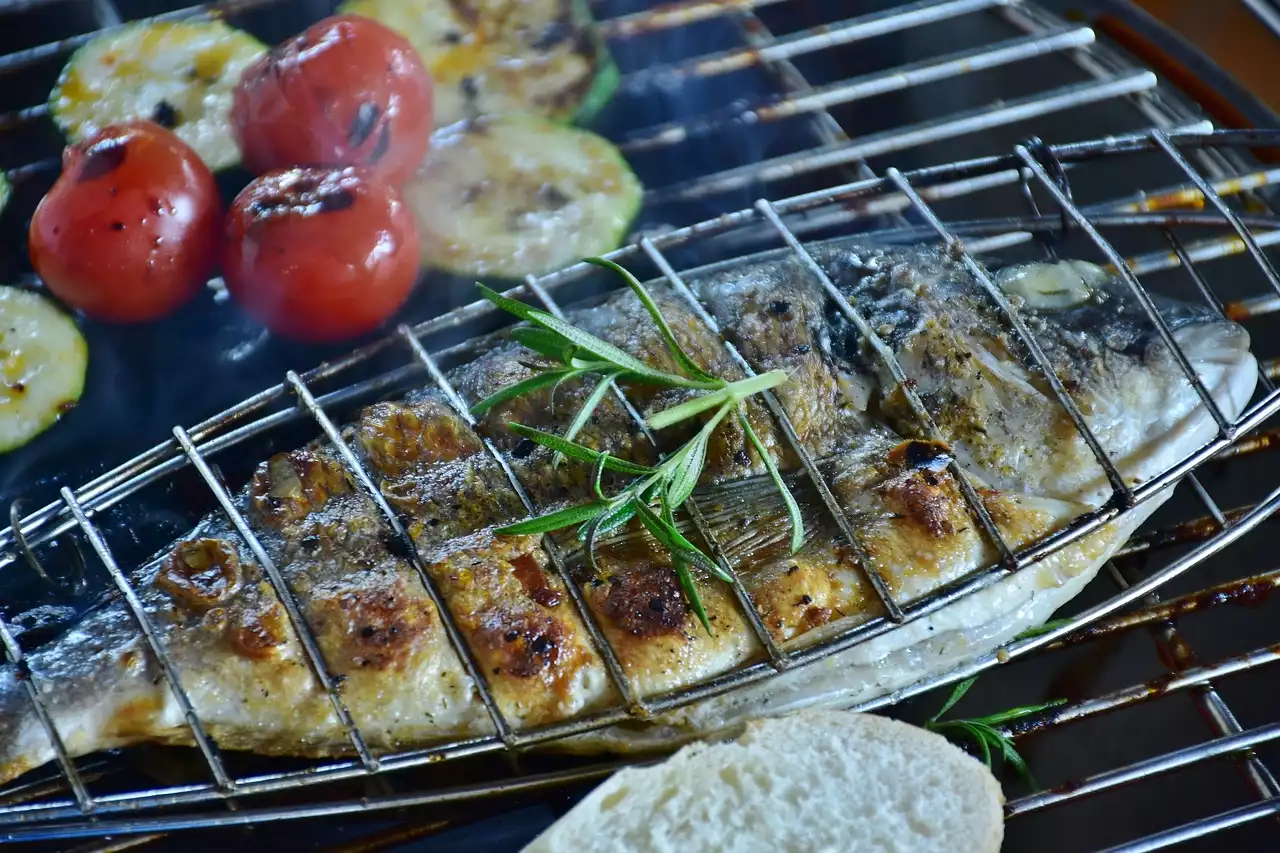 O segredo do peixe grelhado na perfeição: dicas dos melhores chefs